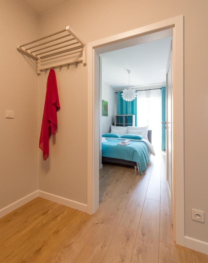 Okecie Airport Studio Bakalarska 2 P&O Serviced Apartments 바르샤바 외부 사진